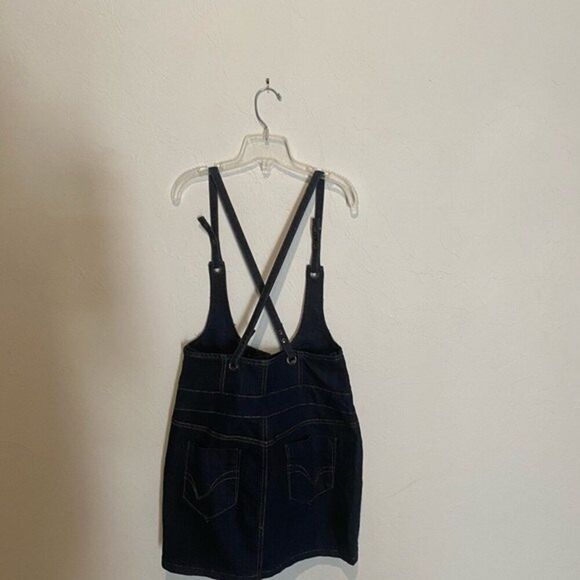 Overalls - Picture 7 of 9
